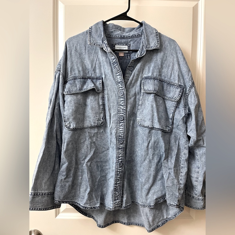 American Eagle denim shirt